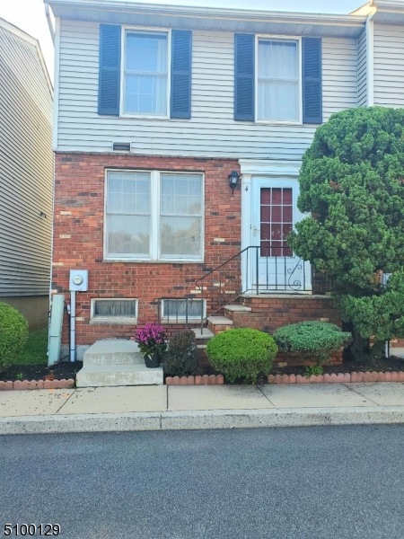 365 E Grand Ave unit 4, Rahway, NJ 07065 - photo 1