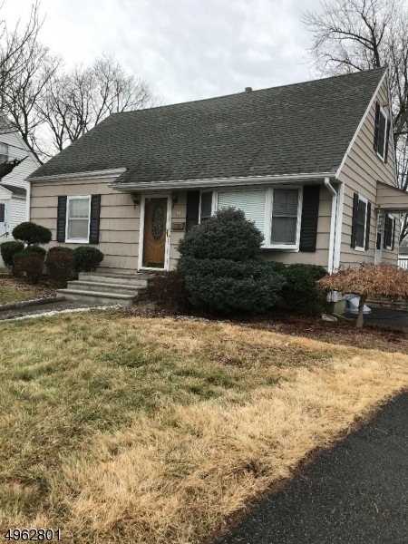 19 Carlton Terrace, Bloomfield, NJ 07003 - photo 1