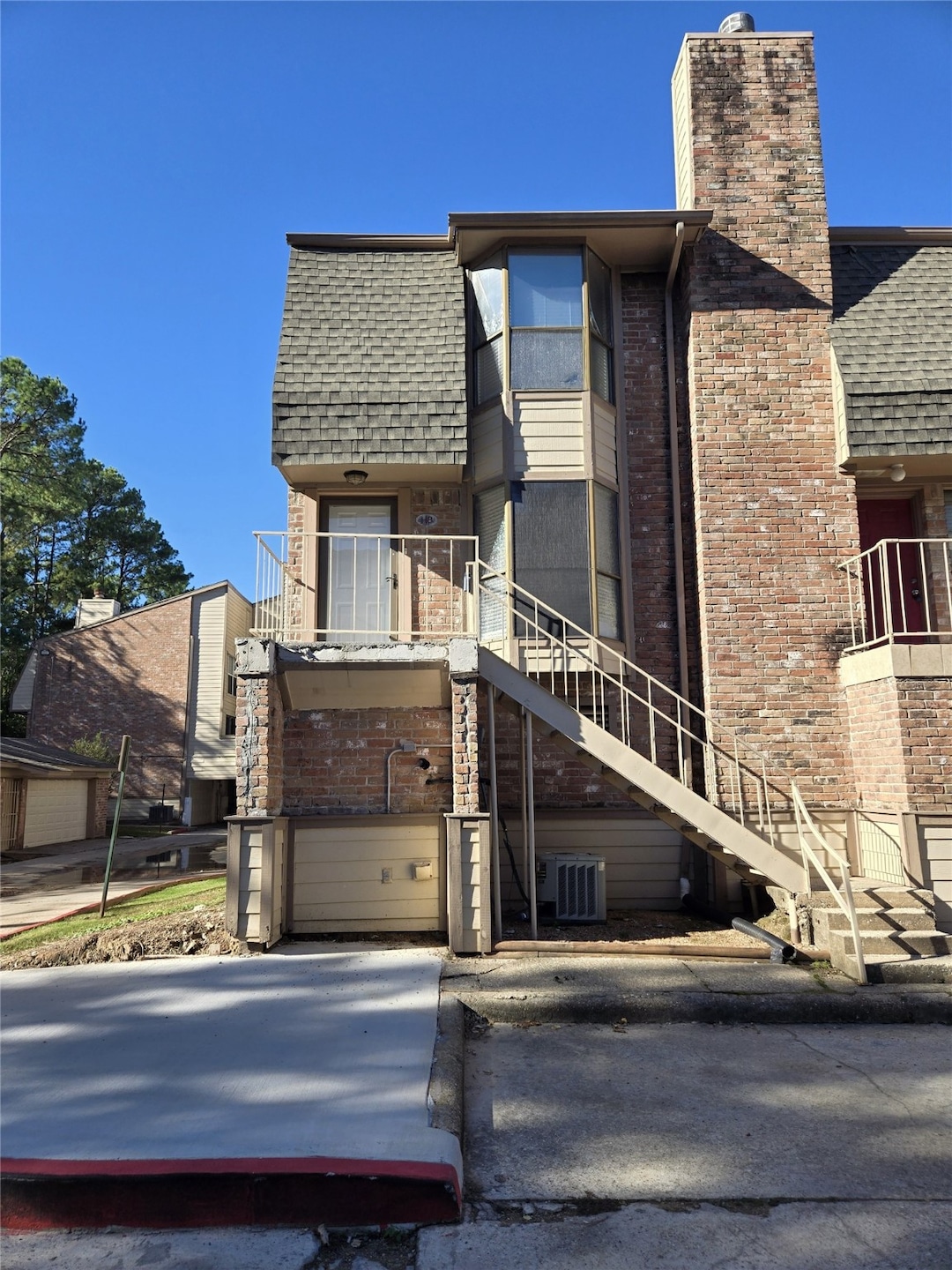 For Rent $1,350/month