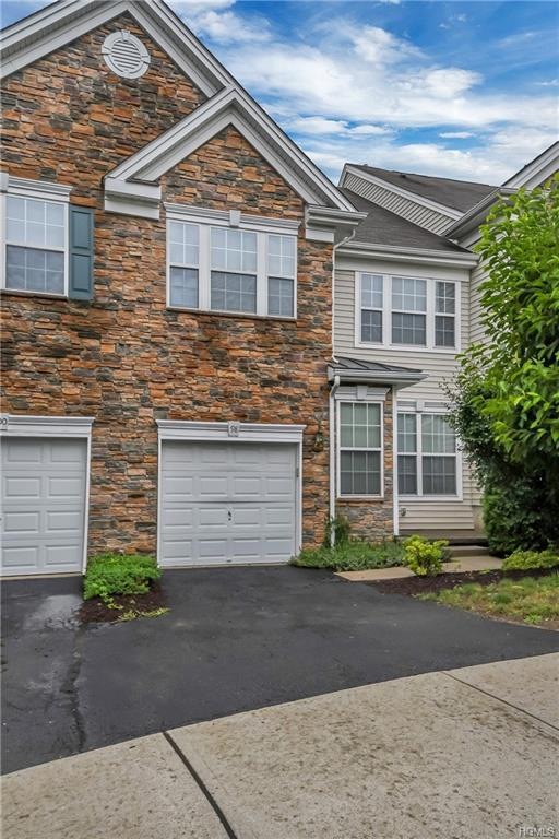 98 Barr Ln, Monroe, NY 10950 - photo 1