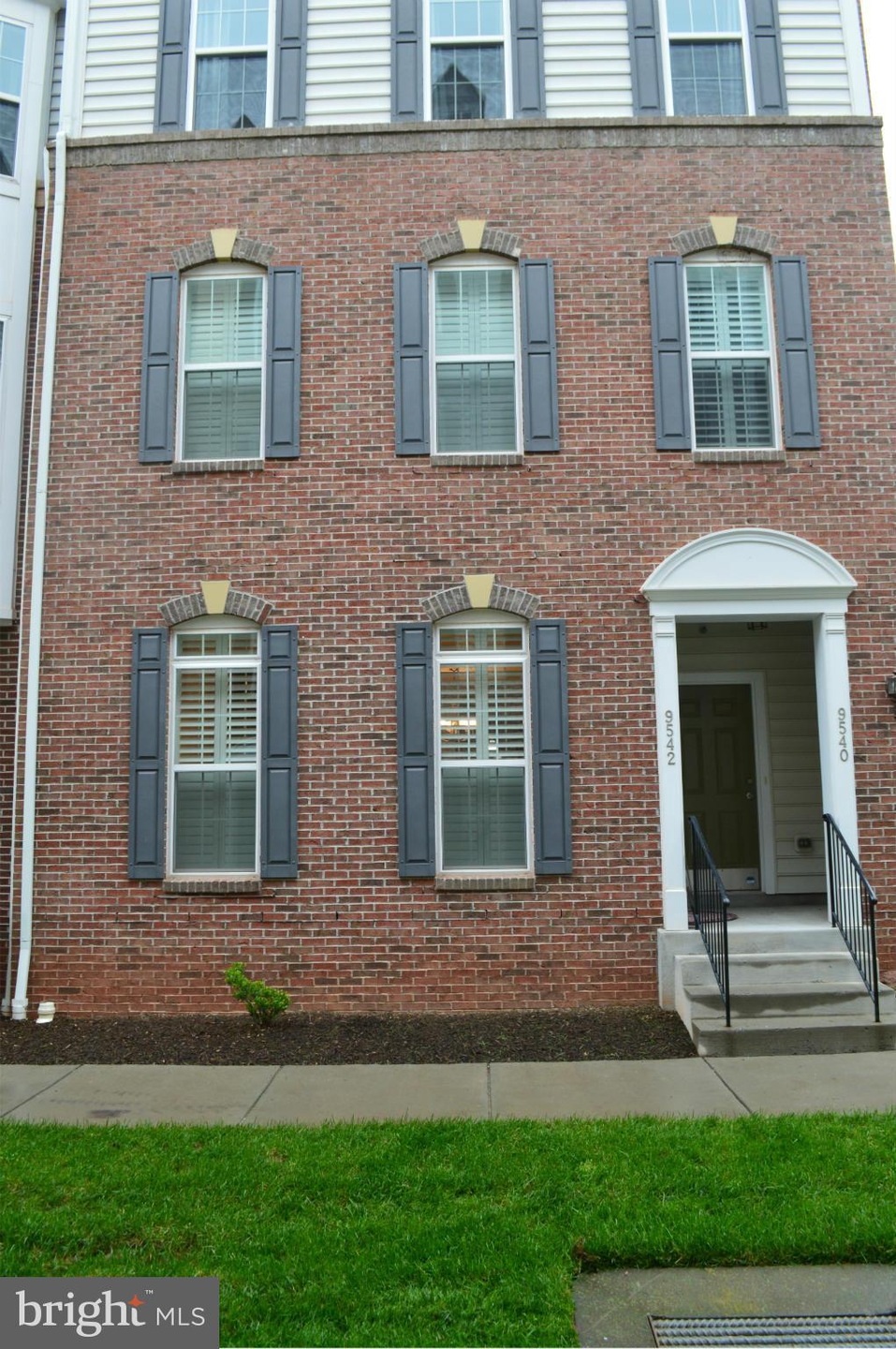 9542 Chancellorsville Ln unit 11G, Manassas, VA 20110 - photo 1