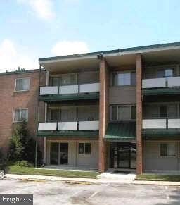 3101 Southern Ave unit 18, Temple Hills, MD 20748 - photo 1