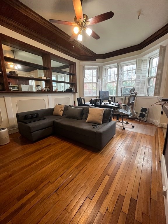 250 Commonwealth Ave unit 22, Boston, MA 02116 - photo 1