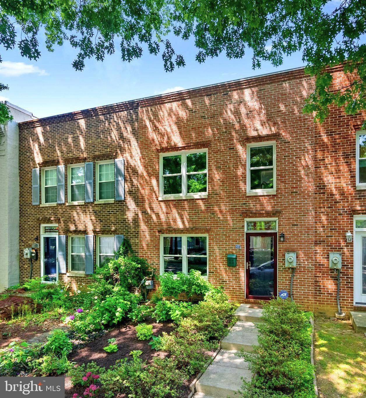 65 P St NW, Washington, DC 20001 - photo 1