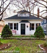 551 Neff Rd, Grosse Pointe, MI 48230 - photo 1