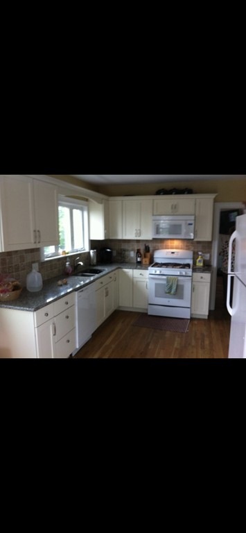 62 Apthorp St unit 2, Quincy, MA 02170 - photo 1