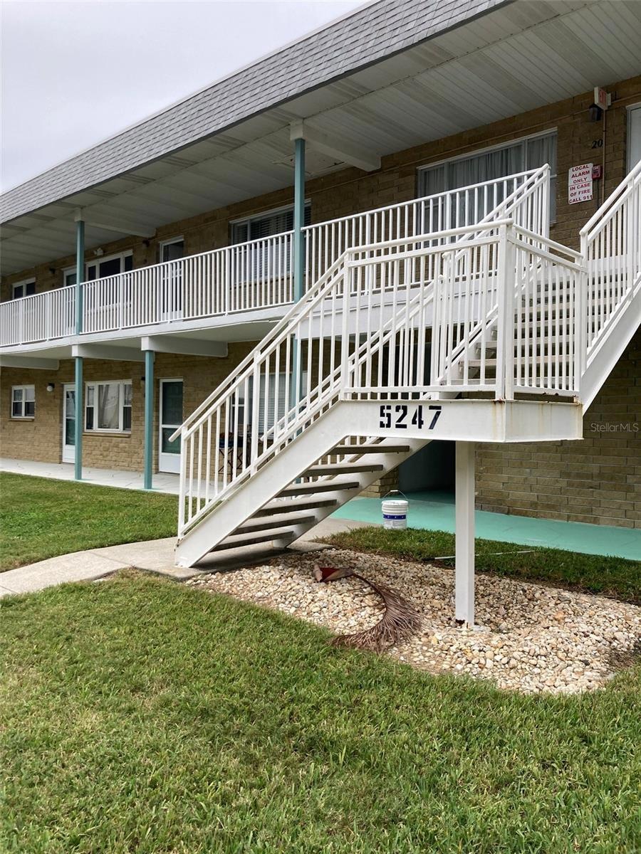 5247 81st St N unit 18, Saint Petersburg, FL 33709 - photo 1