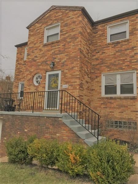 Beautiful home in the heart of Mt Lebanon.  Nice f