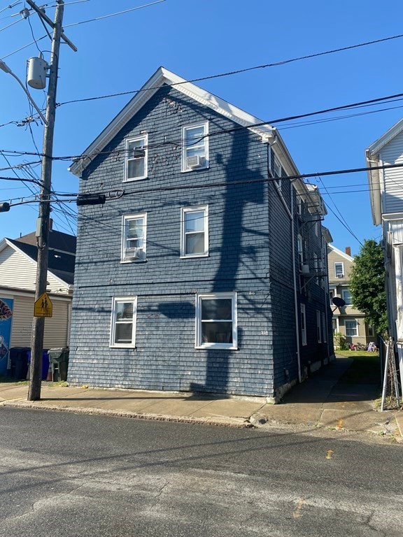 229 Brightman St unit 1, Fall River, MA 02720 - photo 1