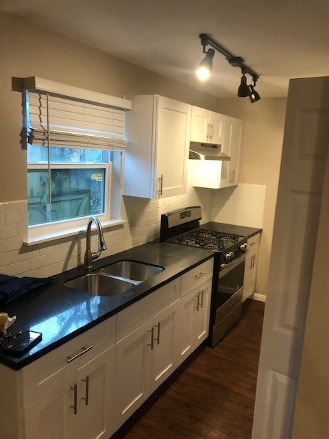 605 1/2 Enid St unit 4, Houston, TX 77009 - photo 1