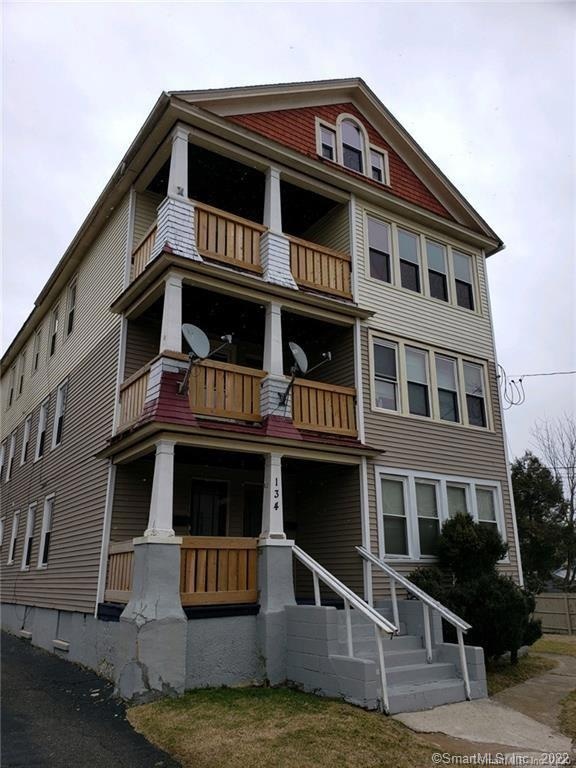 134 Pearl St unit 1st fl, Waterbury, CT 06704 - photo 1