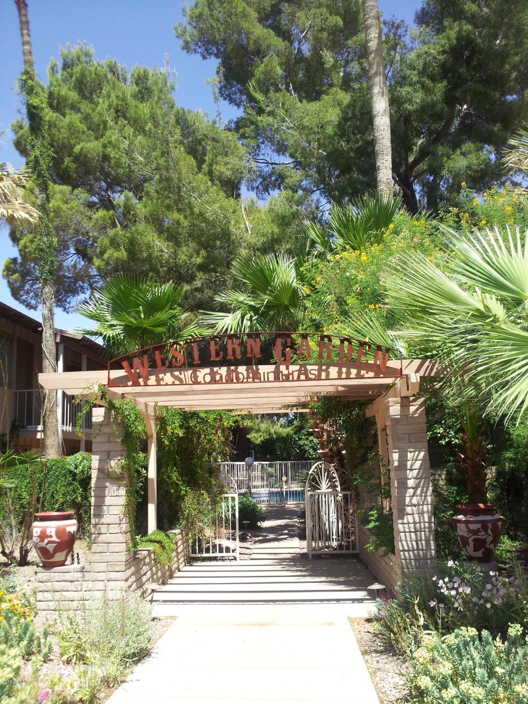 WESTERN GARDEN GATED ENTRANCE