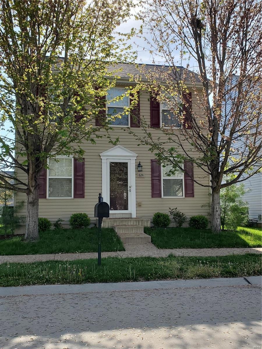 824 Waler Dr, Lake Saint Louis, MO 63367 - photo 1
