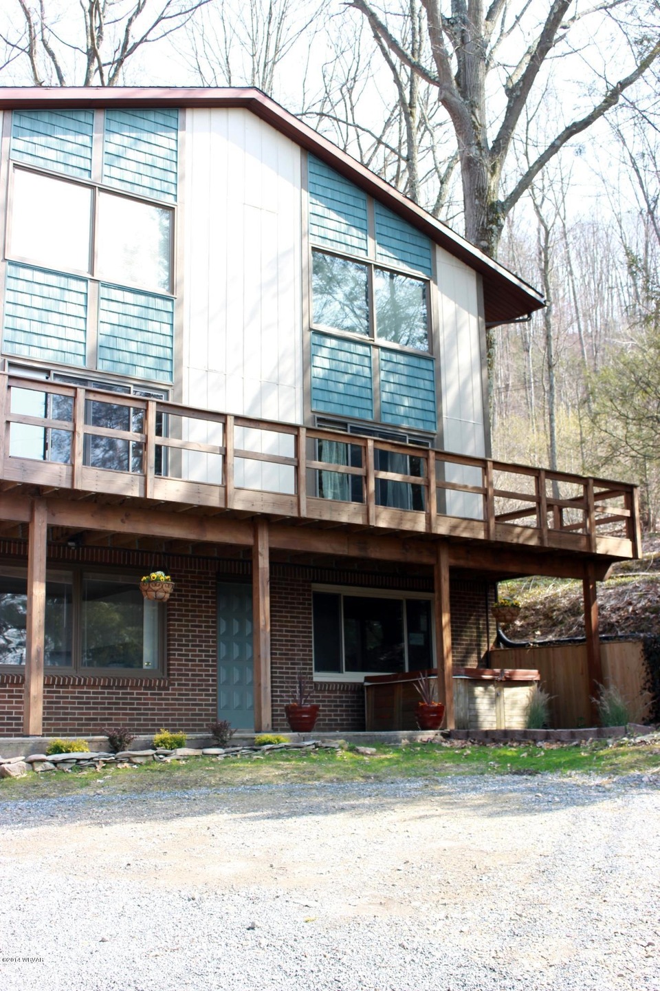 112 Waldron Ln, Muncy, PA 17756 - photo 1