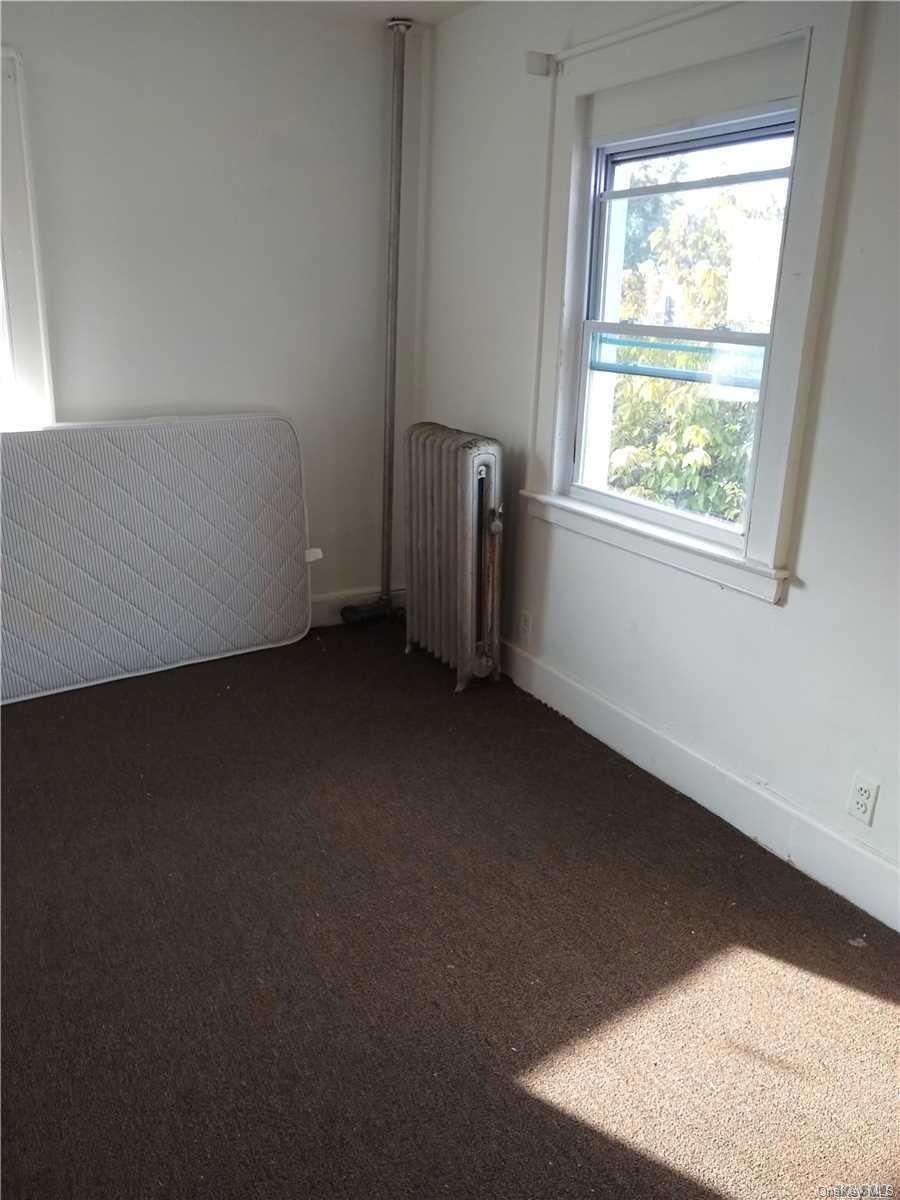 88-29 196th St, Jamaica, NY 11423 - photo 1