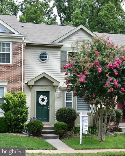 3739 Mazewood Ln, Fairfax, VA 22033 - photo 1