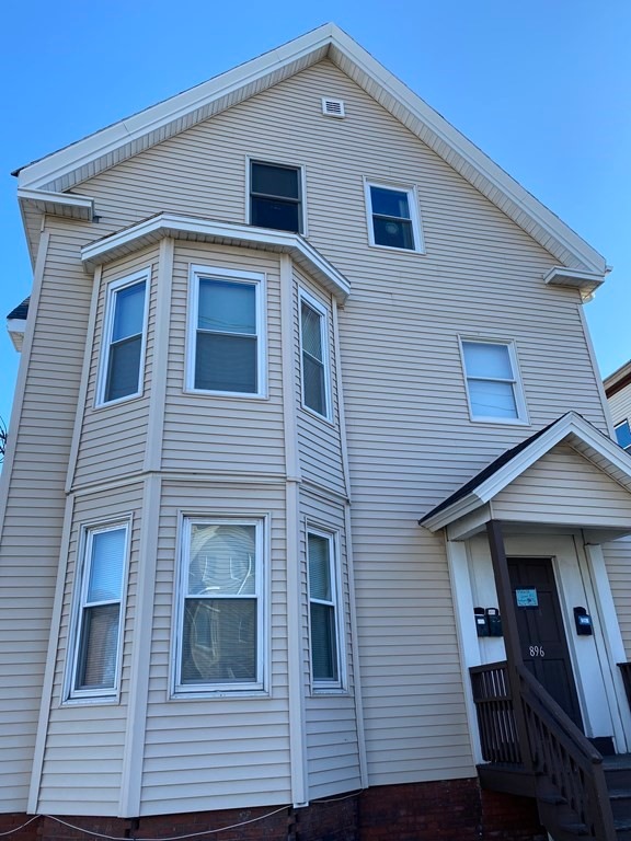 896 Western Ave unit 1, Lynn, MA 01905 - photo 1