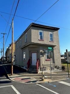 648 W Berwick St unit 2, Easton, PA 18042 - photo 1