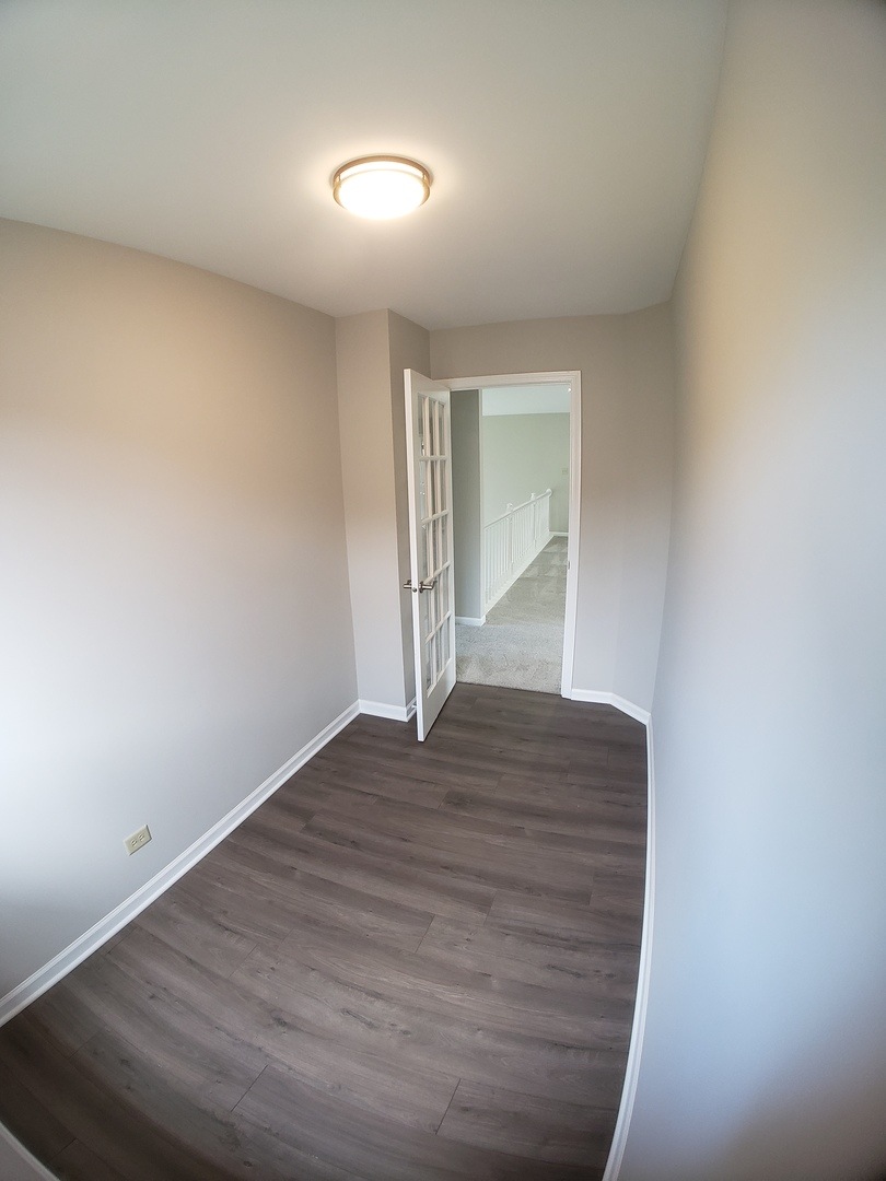 18501 River Rd unit 4, Hazel Crest, IL 60429 - photo 1