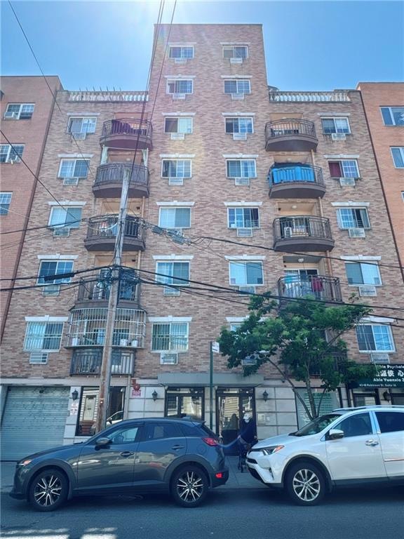 43-18 Robinson St unit 7D, Flushing, NY 11355 - photo 1