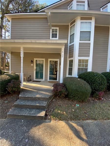 1662 Northridge Dr, Morrow, GA 30260 - photo 1