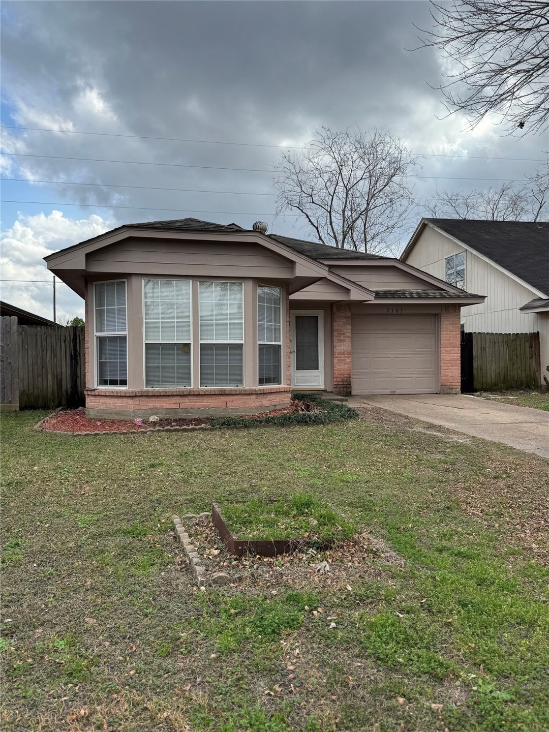 7105 Greenyard Dr, Houston, TX 77086 - photo 1