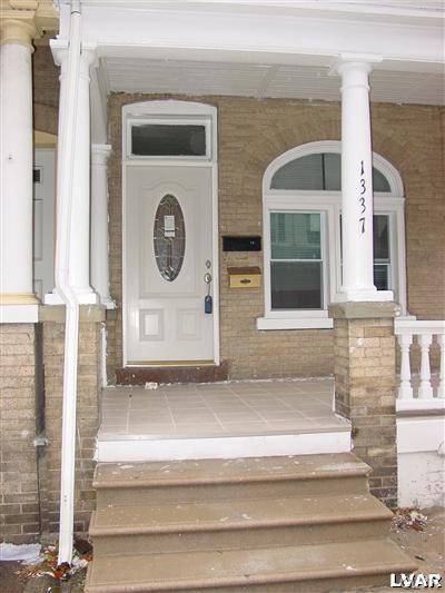 1337 W Chew St unit 1, Allentown, PA 18102 - photo 1