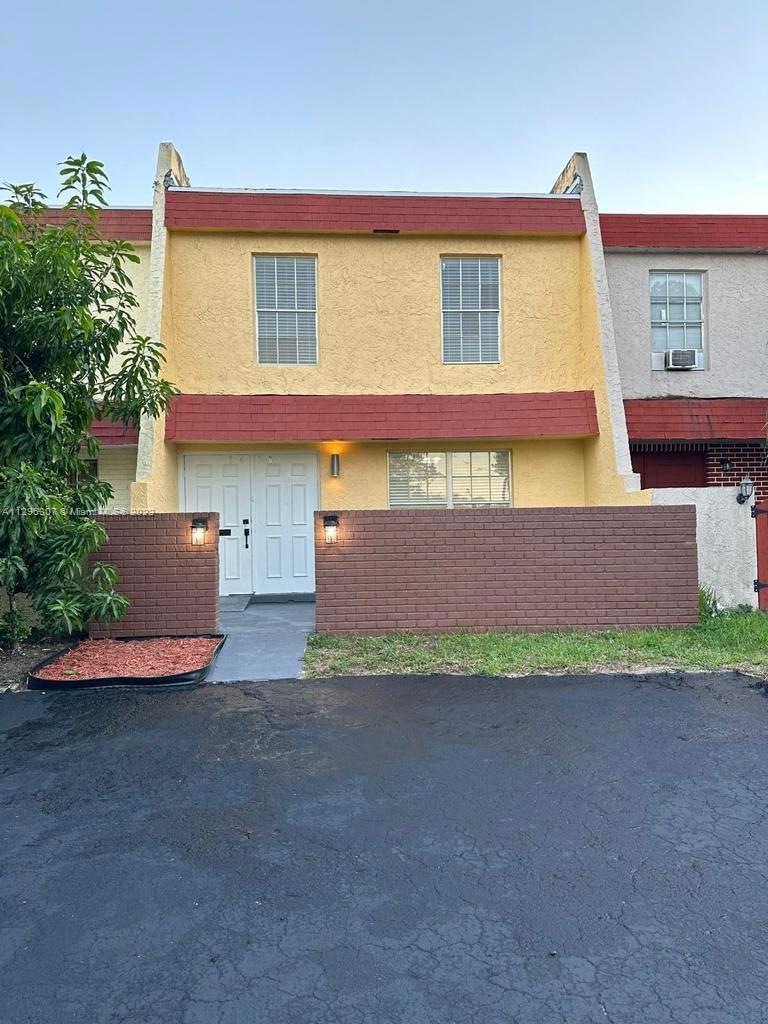 7436 NW 75th St, Tamarac, FL 33321 - photo 1