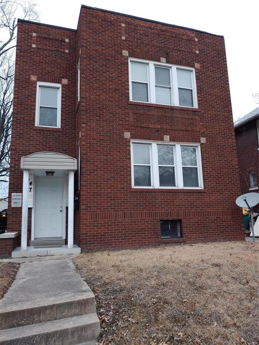 EXTREMELY NICE 2 FAMILY!!