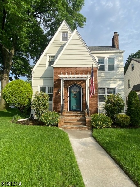 386 Feronia Way, Rutherford, NJ 07070 - photo 1