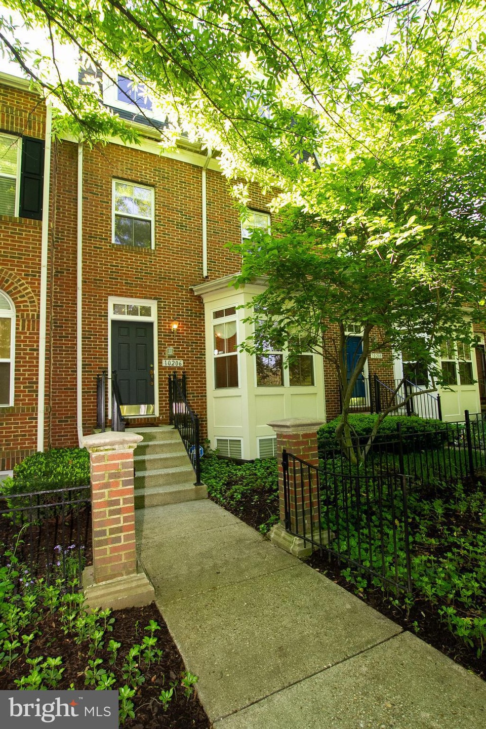 10206 Rutland Round Rd, Columbia, MD 21044 - photo 1