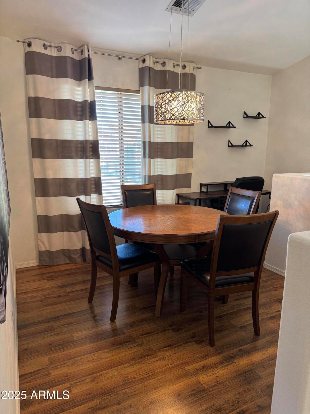 2725 E Mine Creek Rd unit 2044, Phoenix, AZ 85024 - photo 1