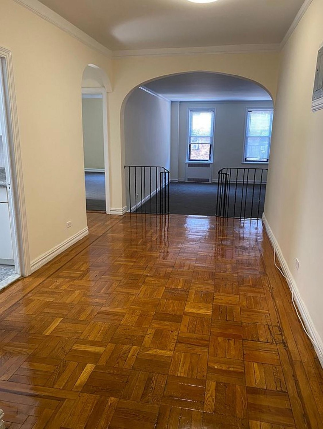 41-21 42nd St unit 4A, Sunnyside, NY 11104 - photo 1