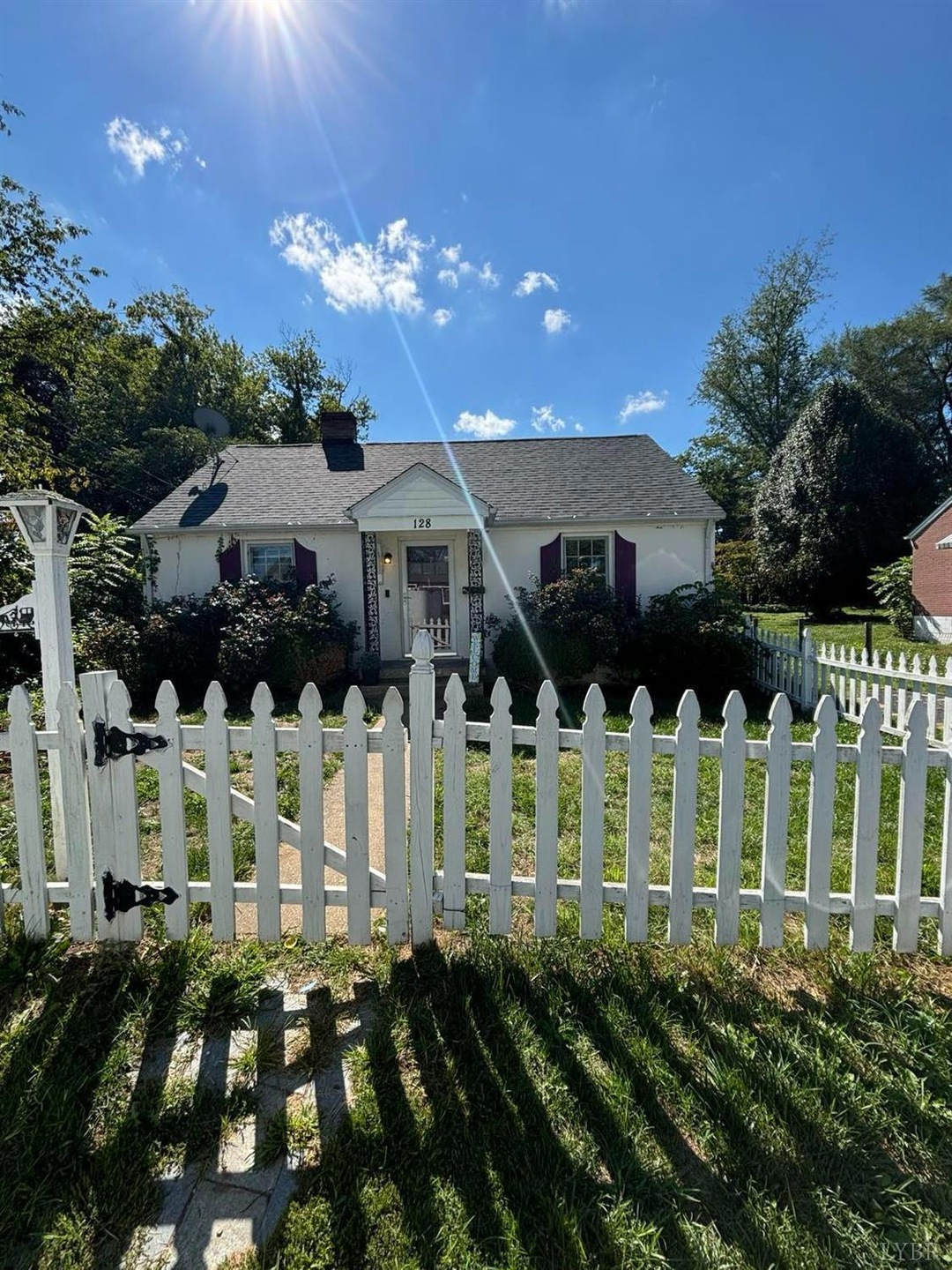 128 River Rd, Waynesboro, VA 22980 - photo 1