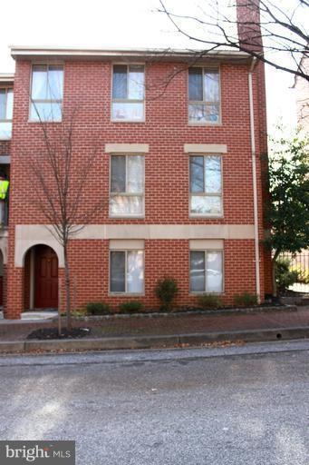 9 W Lee St unit A, Baltimore, MD 21201 - photo 1
