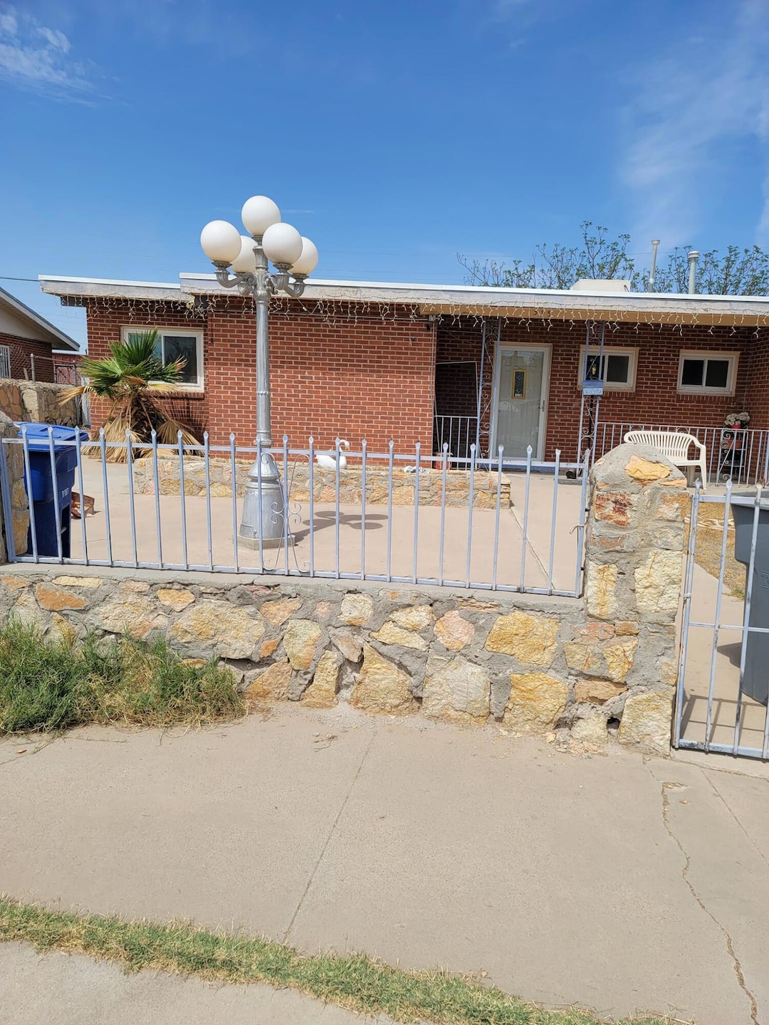 315 Cadwallader Dr, El Paso, TX 79915 - photo 1