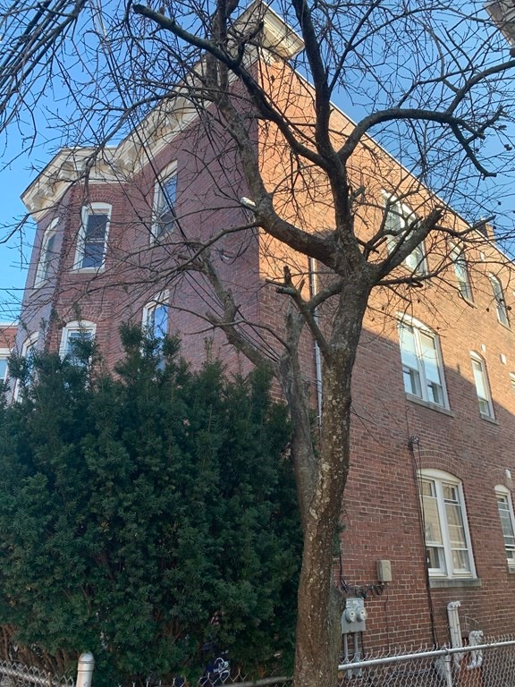 29 Waverly St unit 3, Brighton, MA 02135 - photo 1