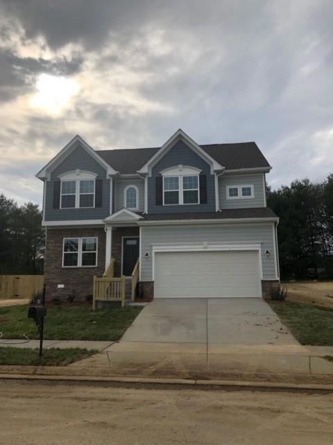 Welcome Home! Move in ready April 1