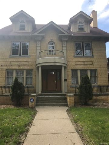 2215 Chicago Blvd, Detroit, MI 48206 - photo 1