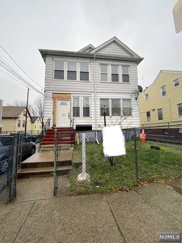 993-995 E 25th St unit 1, Paterson, NJ 07513 - photo 1