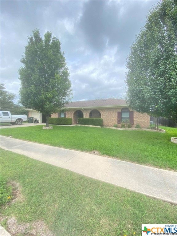 2702 Veterans Ave, Copperas Cove, TX 76522 - photo 1