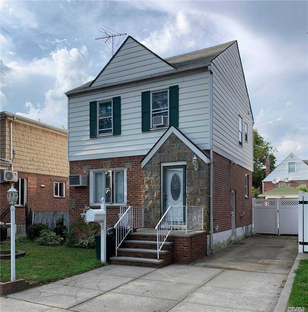 13853 62nd Rd, Flushing, NY 11367 - photo 1