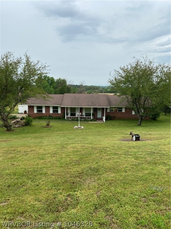 1926 W Shawntel Smith Blvd, Muldrow, OK 74948 - photo 1