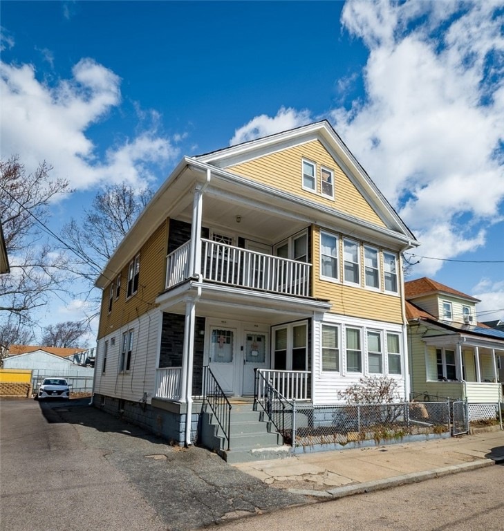 311 Swan St unit 313, Providence, RI 02905 - photo 1