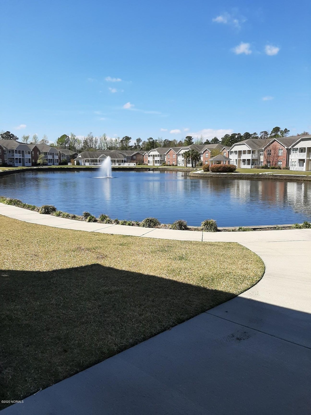 4429108lake