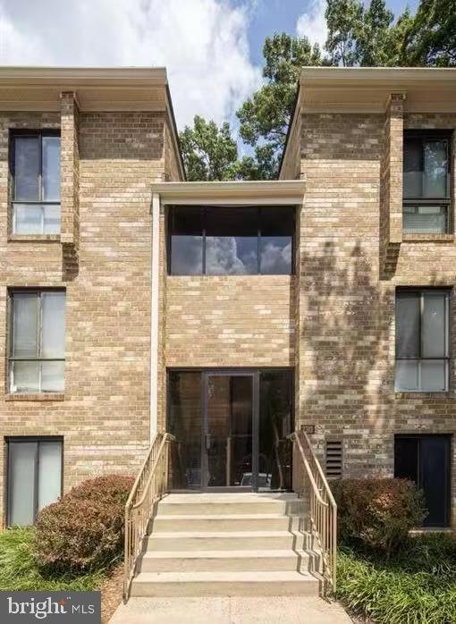 2323 Freetown Ct unit 2B, Reston, VA 20191 - photo 1