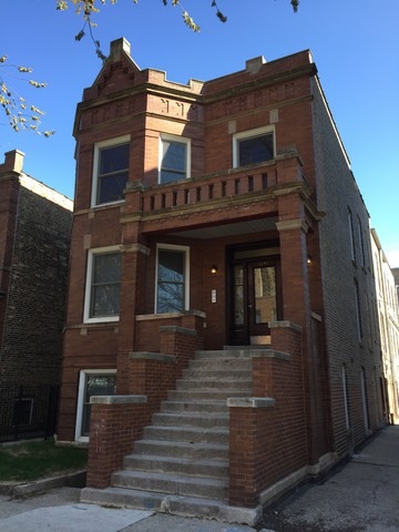 2247 W Thomas St, Chicago, IL 60622 - photo 1