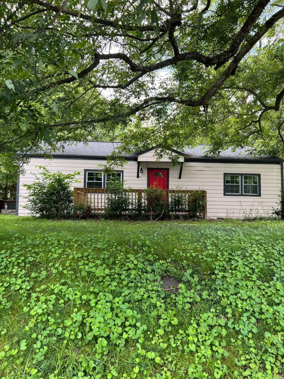 687 W Warren Dr, Forest Park, GA 30297 - photo 1