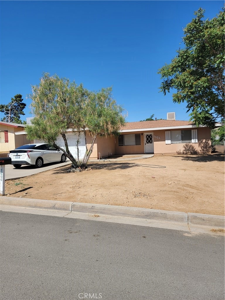 7606 Borrego Trail, Yucca Valley, CA 92284 MLS EV23091424