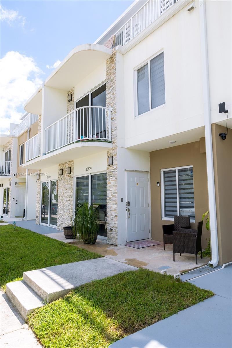 25874 SW 139th Path, Homestead, FL 33032 - photo 1